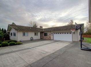 10686 Peter Anderson Rd, Burlington, WA 98233