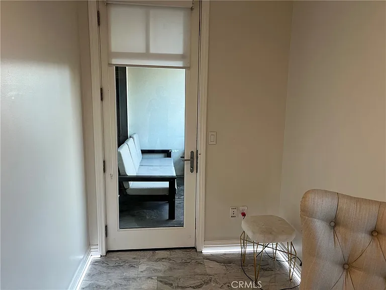205 Caruso Ave — Photo 23