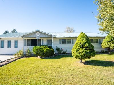 2011 J St, Heyburn, ID, 83336