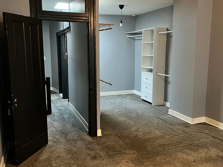 611 N Ashburton St — Photo 18