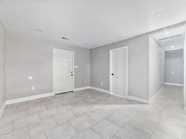 Audrey Lane Townhomes — Photo 14