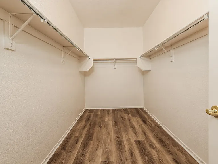 10833 S Camino San Clemente — Photo 12