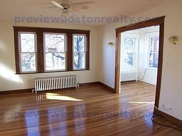 2nd image of 228 Washington St #D2