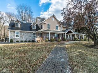 14 Echo Ln, Denville, NJ