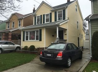 8925 240th St, Bellerose, NY 11426