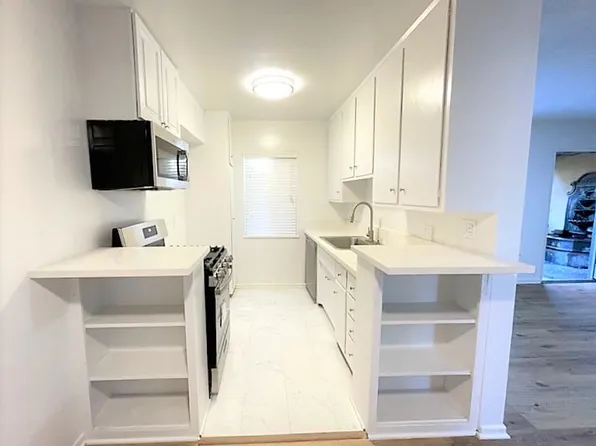 1412 W. 17th St, 1412 W 17th St #105-05, Santa Monica, CA 90404