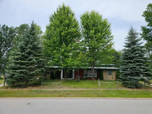 45 & 47 Duke Lake Cir, Kincheloe, MI 49788