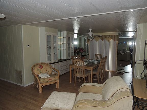 4th image of 229 Lake Tarpon Dr #21