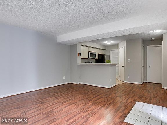 5th image of 6041 Curtier Dr #A