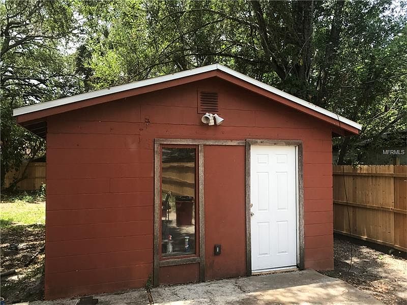 2nd image of 744 28th Ave S