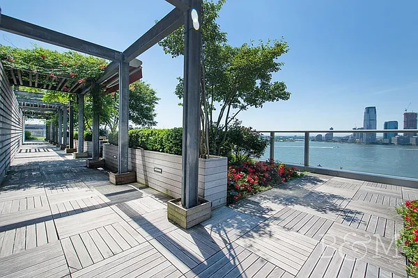 Rented by Brick&Mortar | media 49