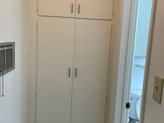 4th image of 540 N 6th St APT D