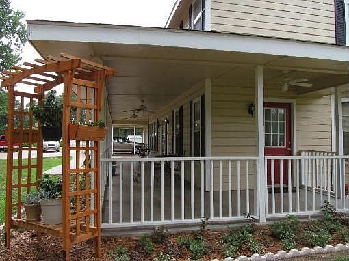 4th image of 221 County Road 4449