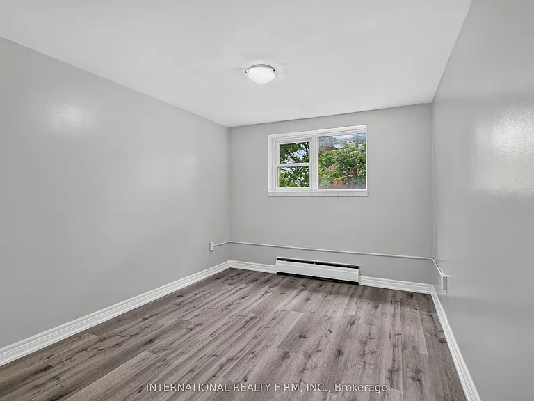 93 High St #202 — Photo 3