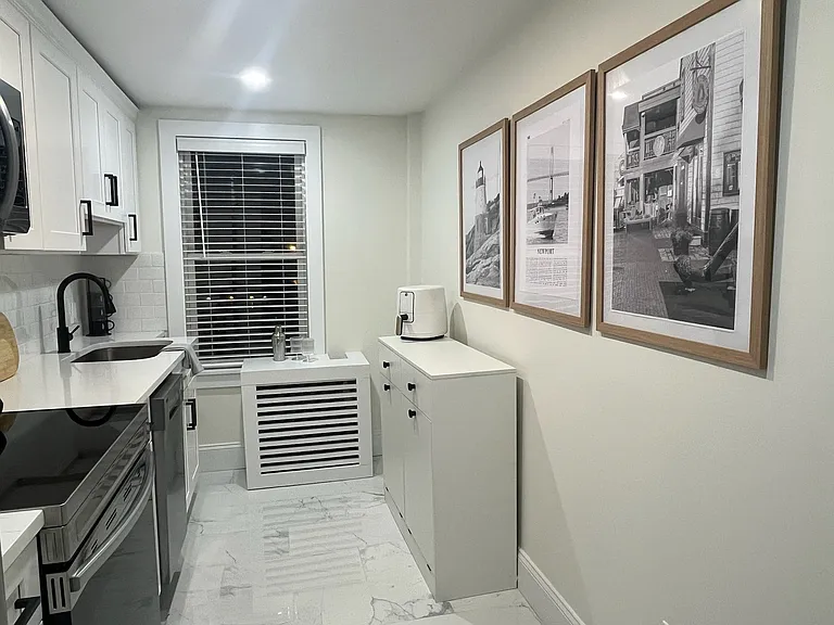 131 Broadway St #5 — Photo 5