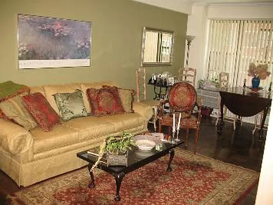 Sold by Corcoran | media 28