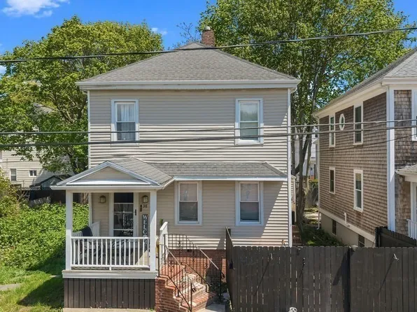 38 Liberty St, New Bedford, MA 02740