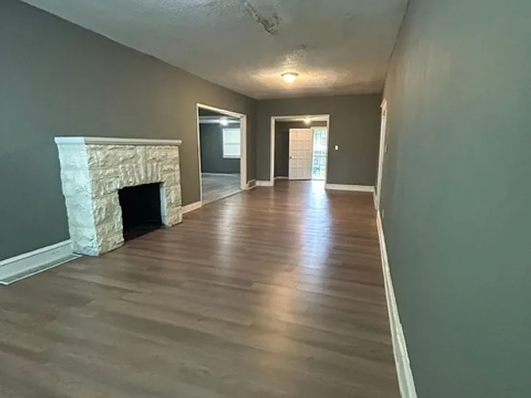 1706 S Arlington Ave — Photo 3
