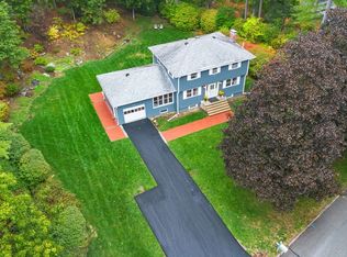 14 Belmont Dr, Chelmsford, MA 01824