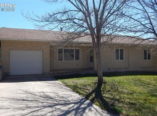 29 Clover Cir W, Colorado Springs, CO 80906