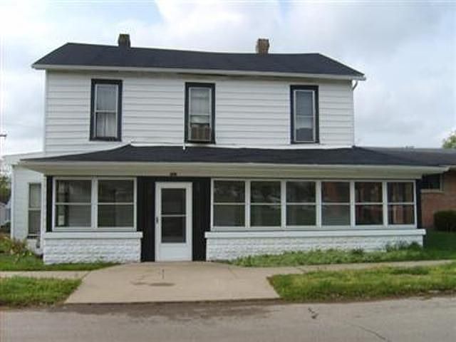 1st image of 583 E Market St