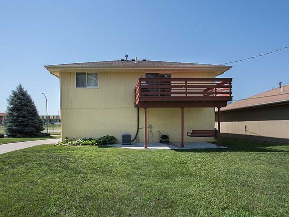 5th image of 4128 Avenue B