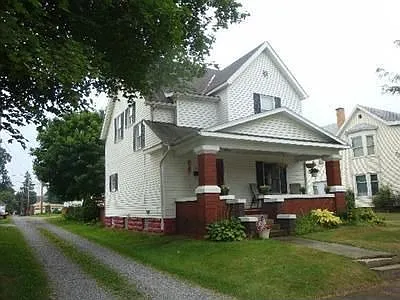 816 N Walnut St photo 1