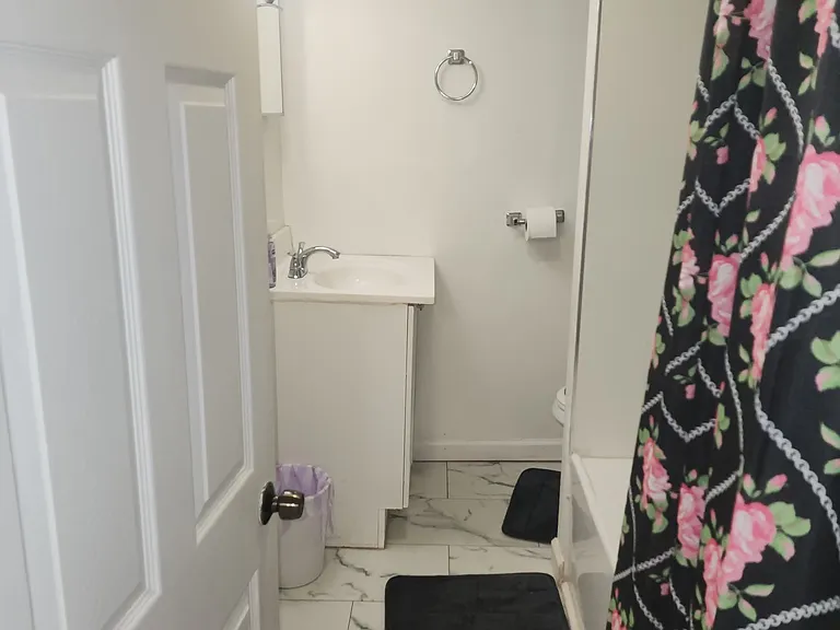 836 Atwells Ave #BASEMENT — Photo 5
