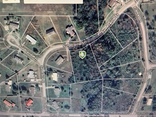 Sun Prairie St, Pryor, OK 74361