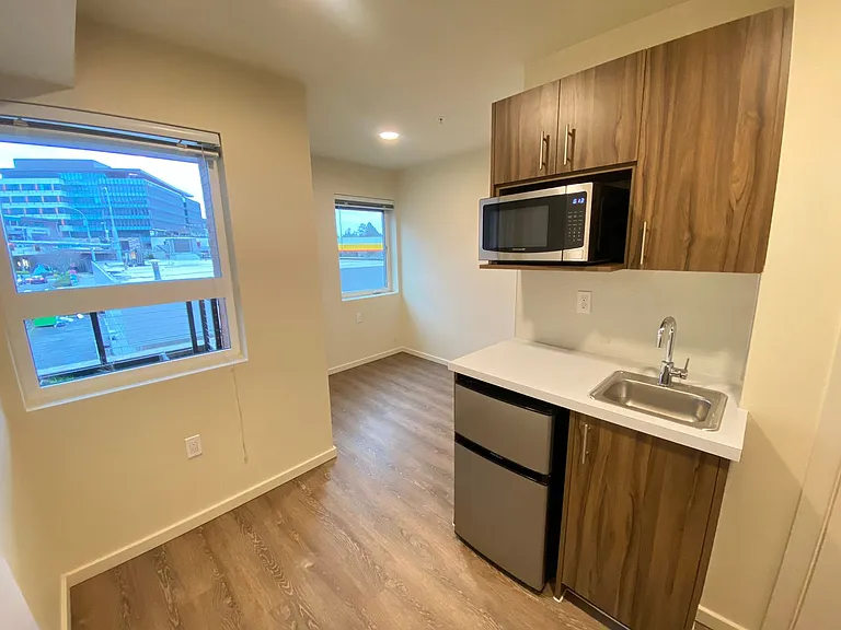 Plaza Apartments — Photo 124