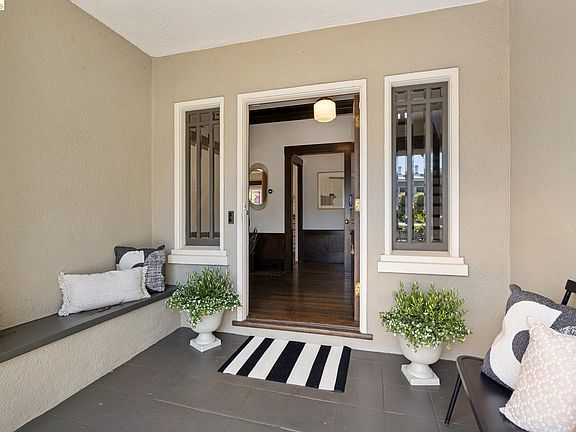 4th image of 5401 Belgrave Pl