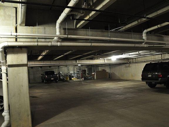 parking with 2 spots