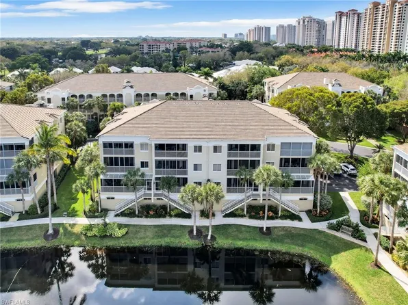 7734 Pebble Creek CIR #104, NAPLES, FL 34108