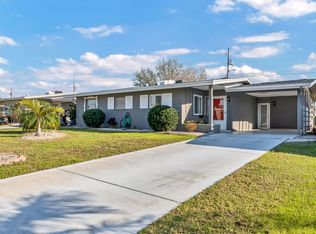 1604 Chevy Chase Dr, Sun City Center, FL 33573