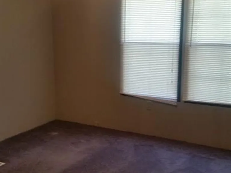 15 Michelle Dr — Photo 11