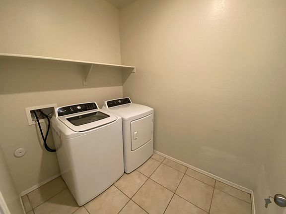 3rd image of 17320 N Lago Dr