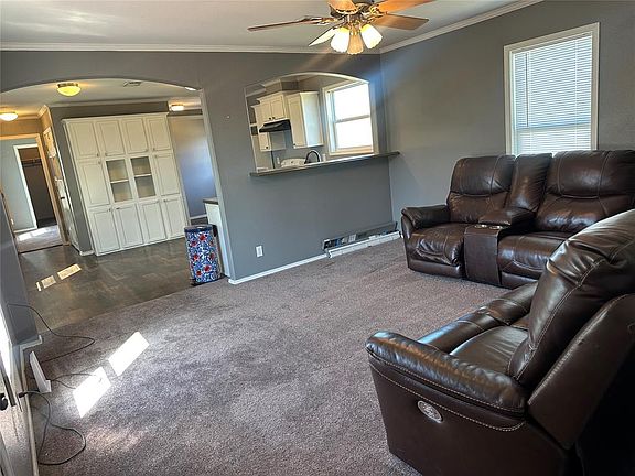 3rd image of 44361 E County Road 1590