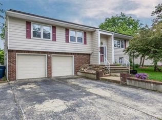 413 Mermaid Ave, Beachwood, NJ 08722