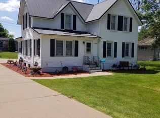 24073 Burrows Rd, Independence, WI 54747