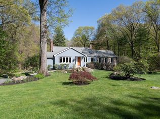 97 Ash St, Weston, MA 02493