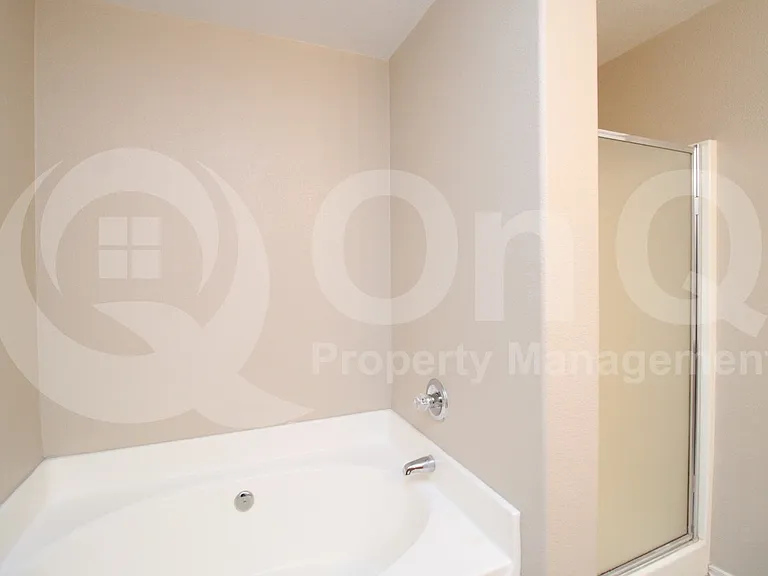 699 E Springfield Pl — Photo 20