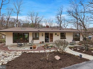 610 Arlyn Cir, Wayne, PA 19087