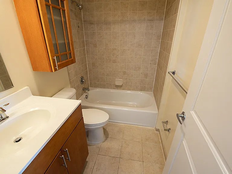 Channel Square Apartments — Photo 19