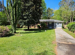 1899 Shamrock Dr, Decatur, GA 30032