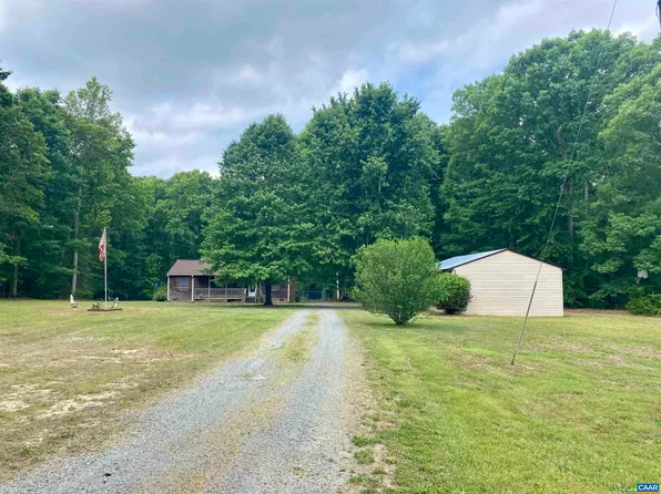 2517 Bethany Church Rd, Bumpass, VA 23024