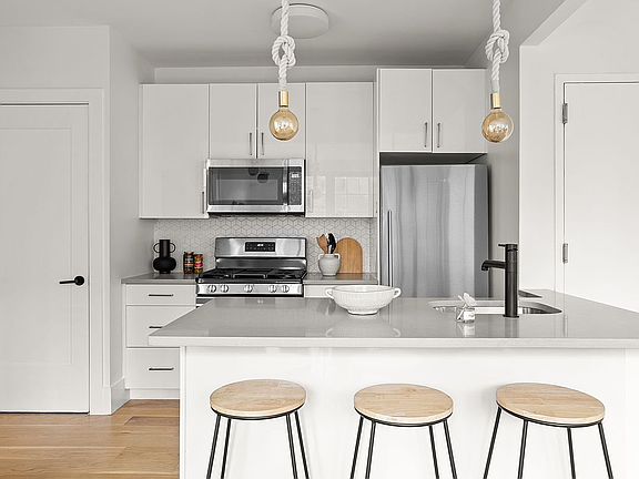 3rd image of 410 Nostrand Ave #3F