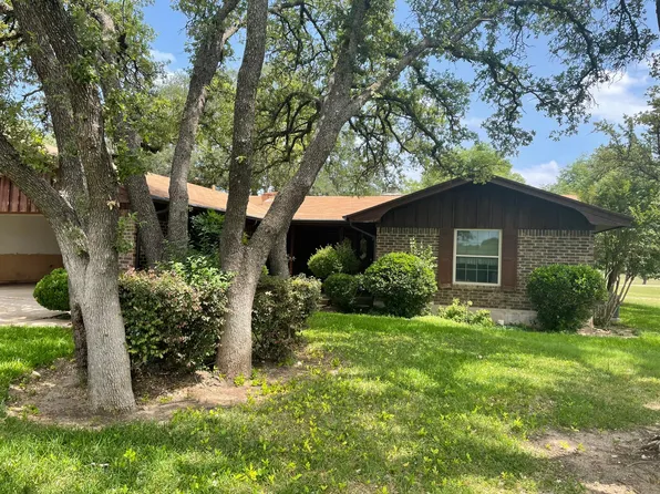 105 Bonnie Pl, Brownwood, TX 76801