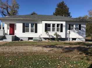 6945 State Route 152, Du Quoin, IL 62832