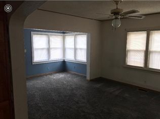 102 E Walnut St, Argenta, IL