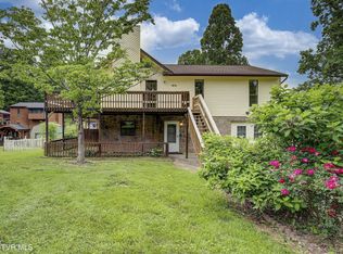 1836 Todd Dr, Johnson City, TN 37604